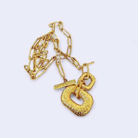 Gold Chain Necklace - Picture 8 of 8